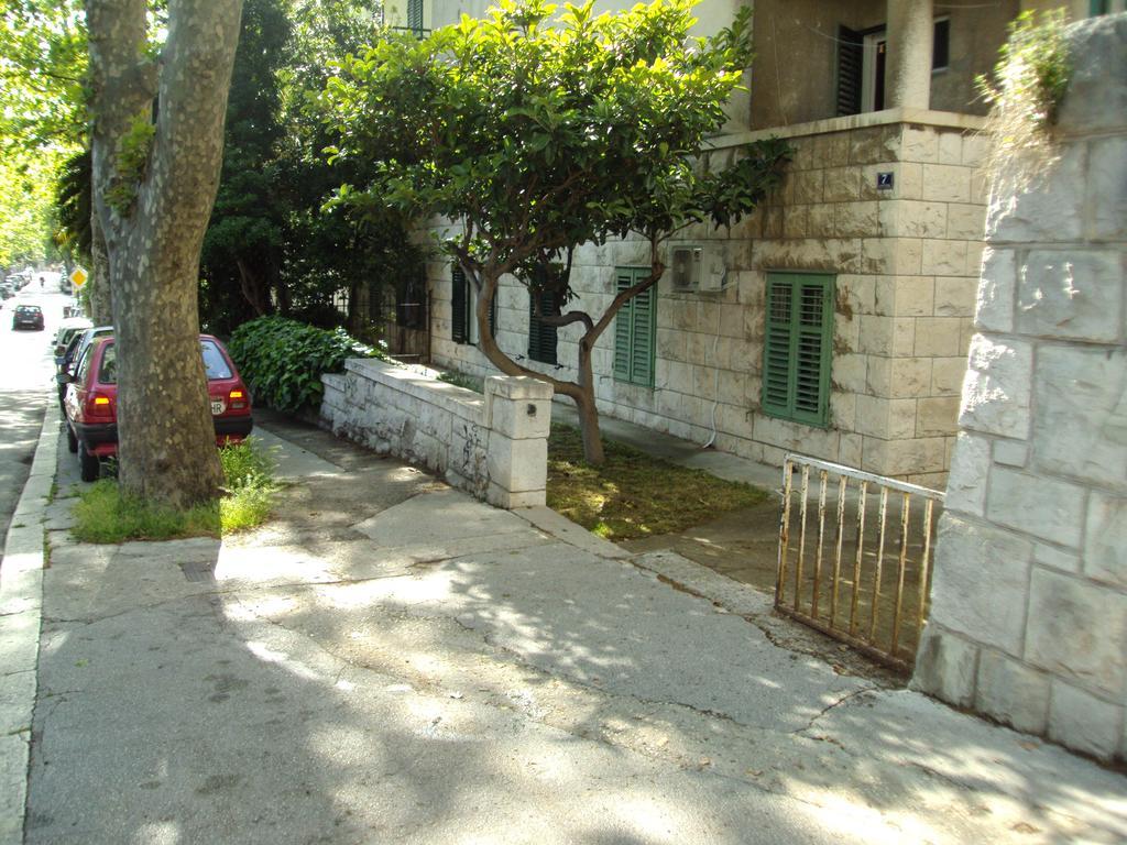 Apartment Toby Split Cameră foto
